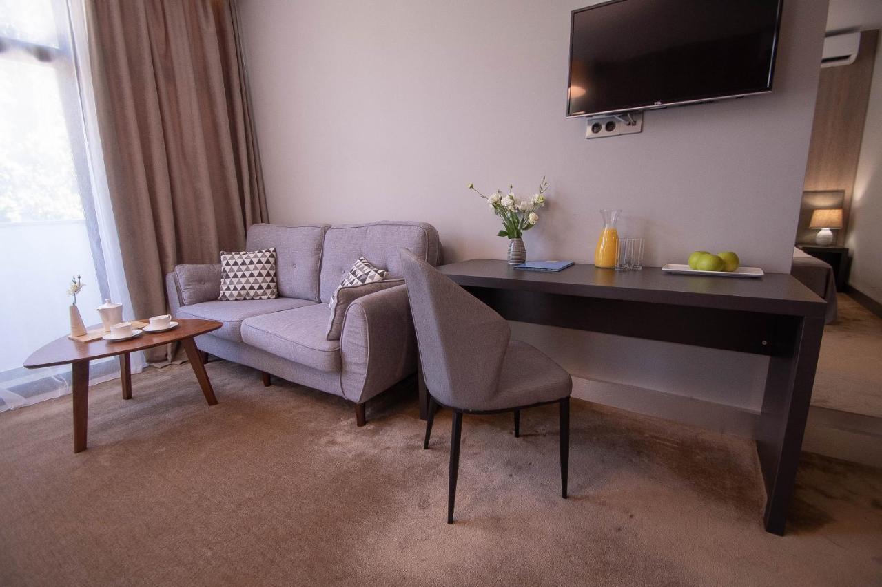 Abaash Hotel Afon New Athos 外观 照片
